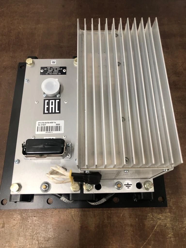 مصدر الطاقة للمعدات الإلكترونية للقطارات IP-LE-50/50-400x1k