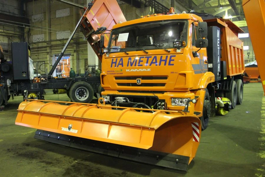 Машина Комбинированная Дорожная Уборочная МКДУ-3ГМ