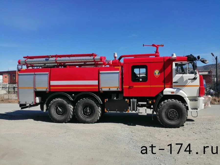 Автомобиль аэродромный пожарный АА-8,5/(30-60)(43118)