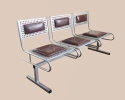 Скамья 3х местная металлическая с дугами Арт. СК. 06