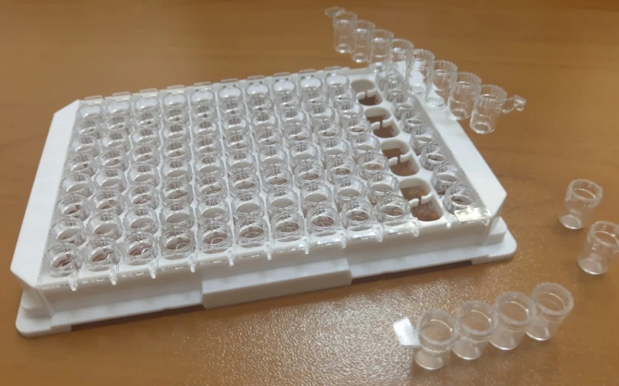 Планшет иммунологический, 96 луночный, разборный, разъемный, прозрачный, плоскодонный, нестерильный: VL Plate 001 (ВЛ плат 001)
