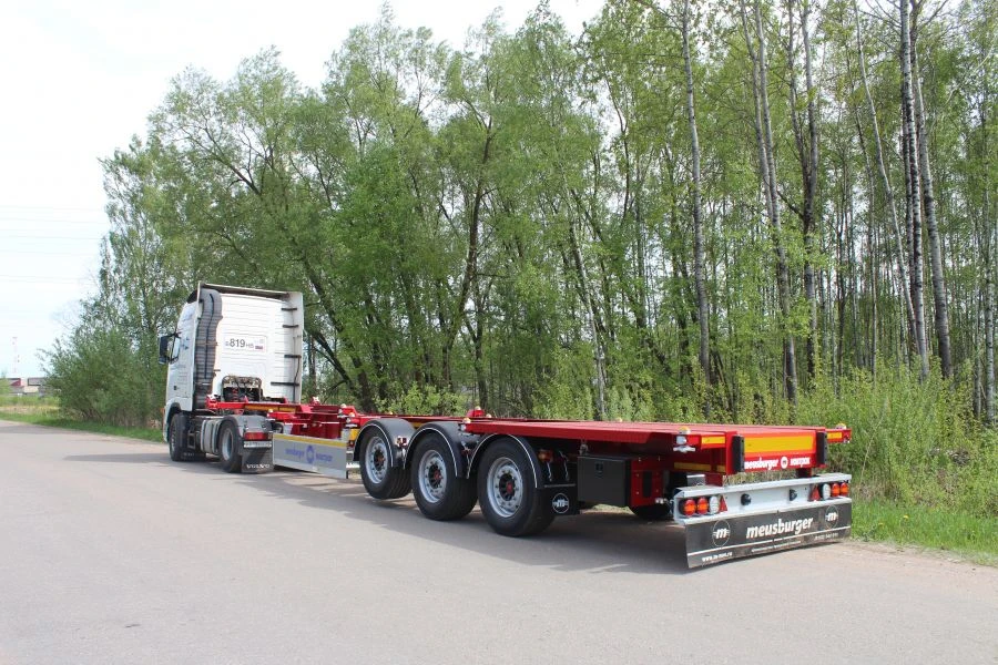 مقطورة نقل الحاويات ثلاثية المحاور SW-361