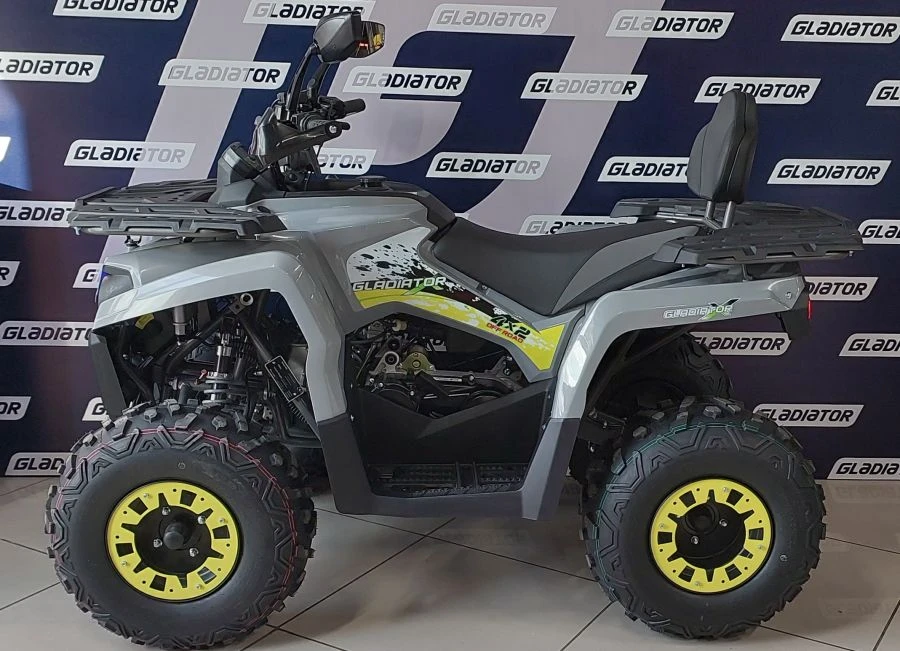 Снегоболотоход Gladiator F200 LUX