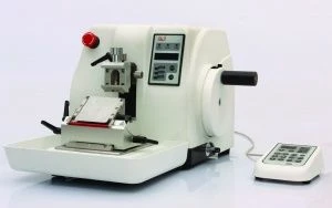 ميكروتوم دوار تلقائي للتشخيصات السريرية MtPoint RMD-4000