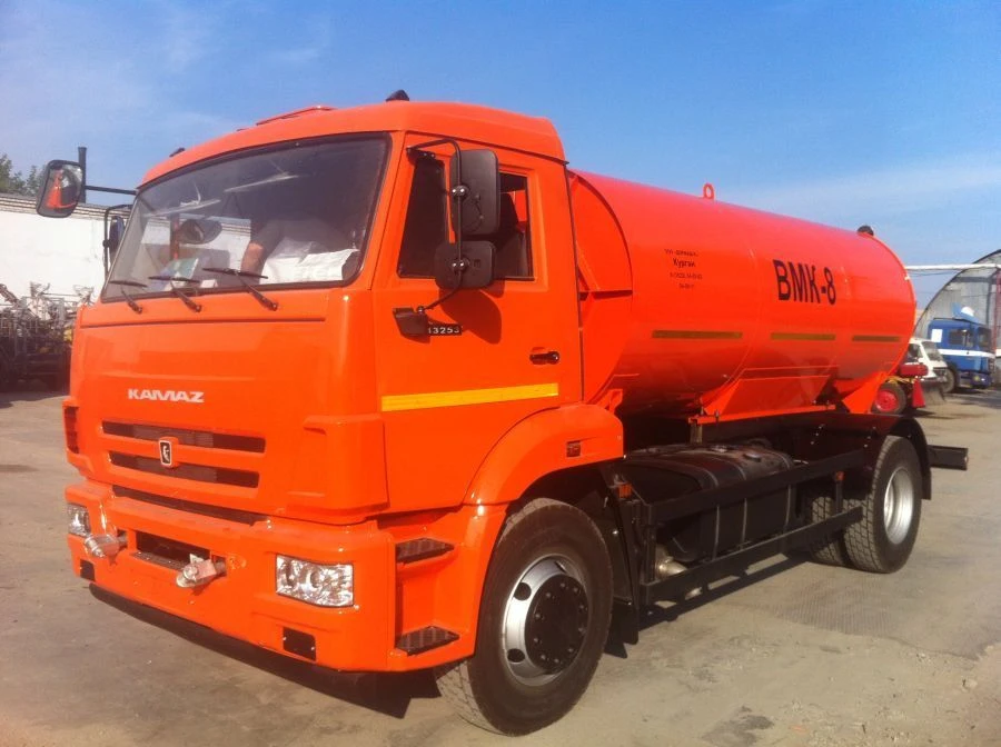 شاحنة تفريغ السائل VMK-43253-E5 على هيكل كاما 43253-G5