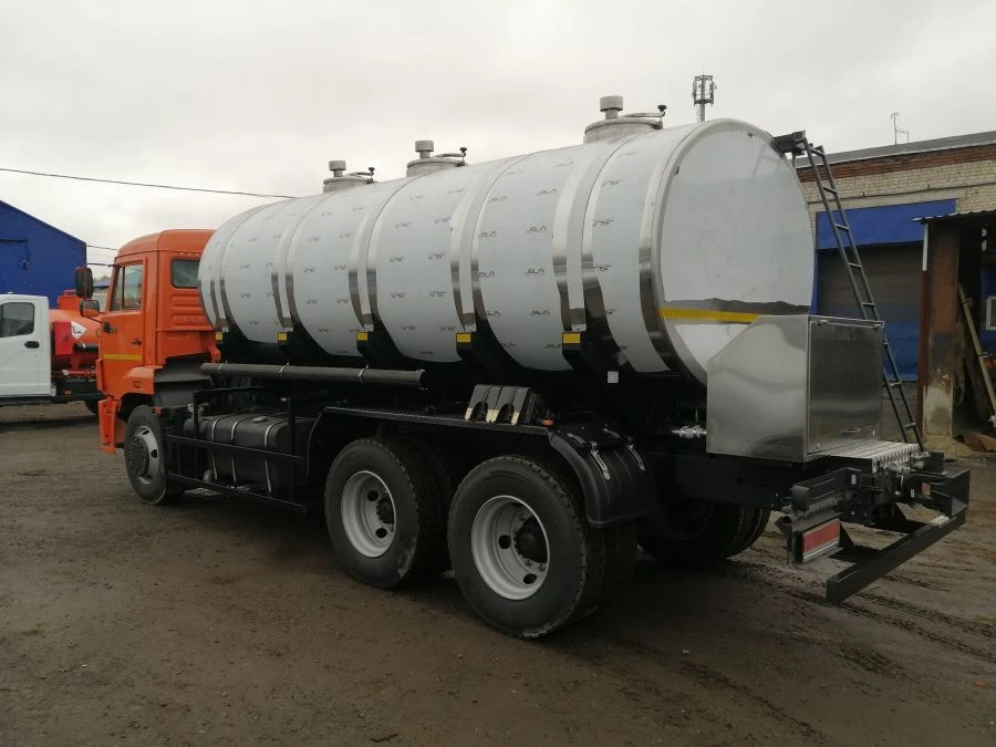Автоцистерна для перевозки пищевых жидкостей типа 576503 на шасси КАМАЗ KAMAZ-018/2011/TRCU-3axel-102 65115-A5, 65115-50, 65115-