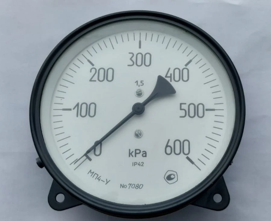 مقياس الضغط MP4-U-3 لقياس ضغط السوائل والغازات