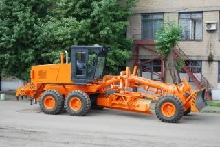 جرافة DZ-98V.00100-021T1 مع شفرات أمامية وخلفية