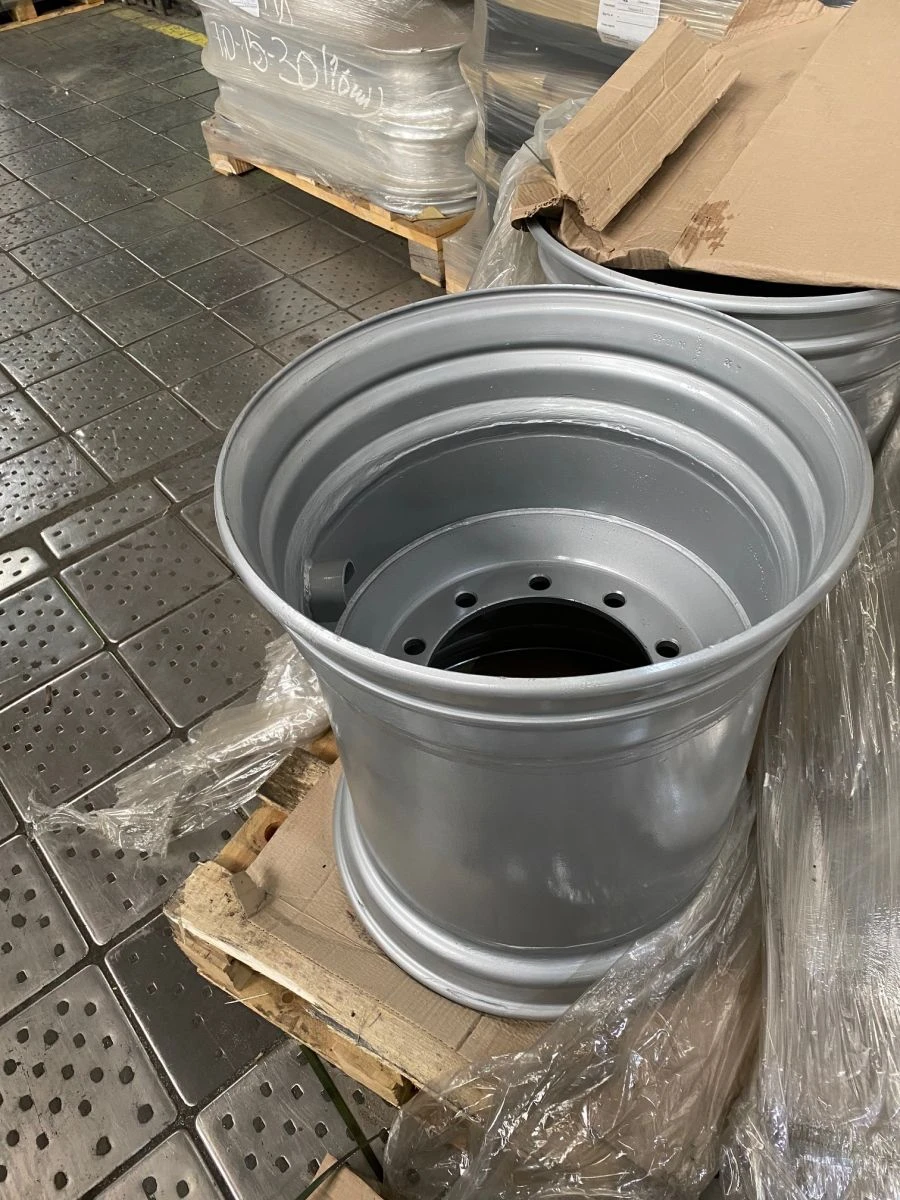 Steel Disc Wheel for Heavy Vehicles 167.528.3101012