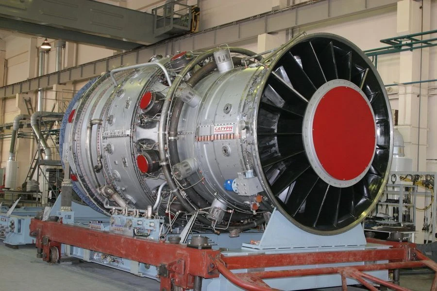 محرك التوربينات الغازية GTE-110M