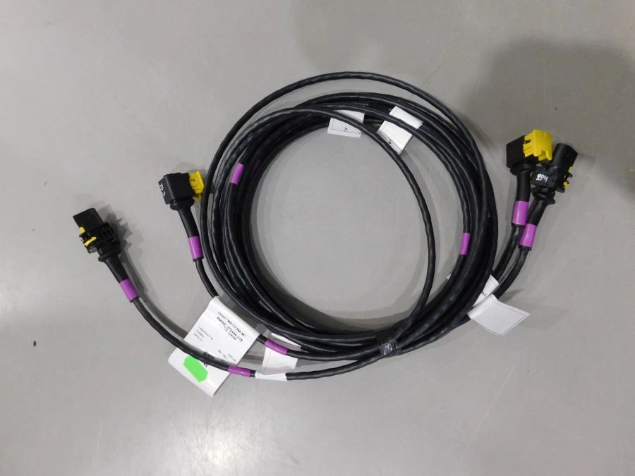 شاحنة I-CAN AMFE لتوصيل المعدات الكهربائية 12V/24V