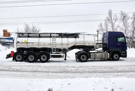 Полуприцеп-цистерна ППЦХ-968810-23 для перевозки химии