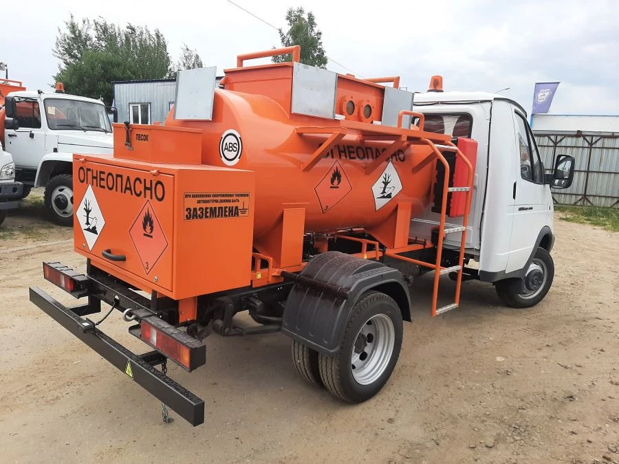 Автотопливозаправщик типа 2790R модификация 2790R-01 на базовом шасси ГАЗ 3302