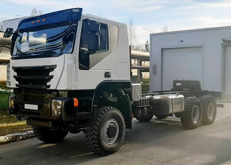 هيكل AMT N.V. 632900، تكوين العجلات 6x6