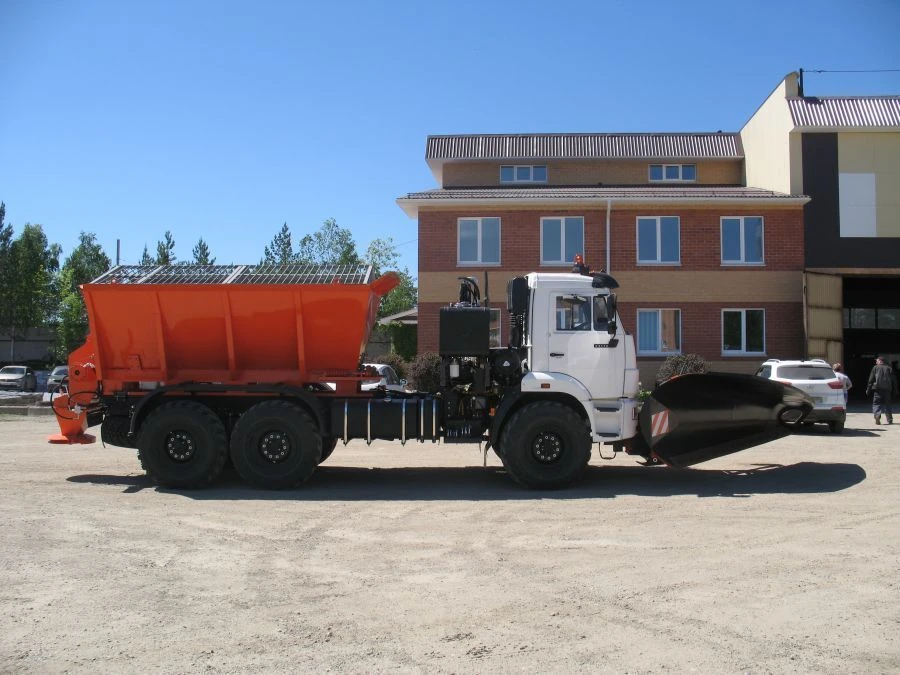 Всесезонная комбинированная дорожная машина 6843К1 на шасси КАМАЗ 43118-50; 43118-А5