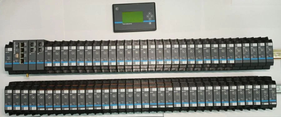 Microprocessor-based Transformer-SL Device with RS422/RS485 Interfaces