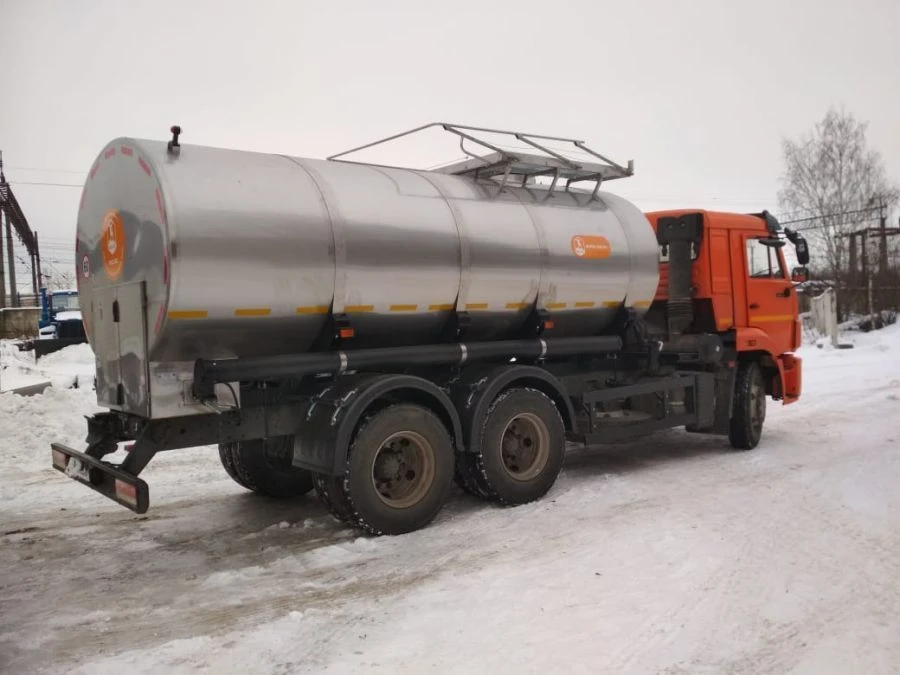 Water Tank Truck Model AKC 71881 on KAMAZ-65115-A5 Chassis