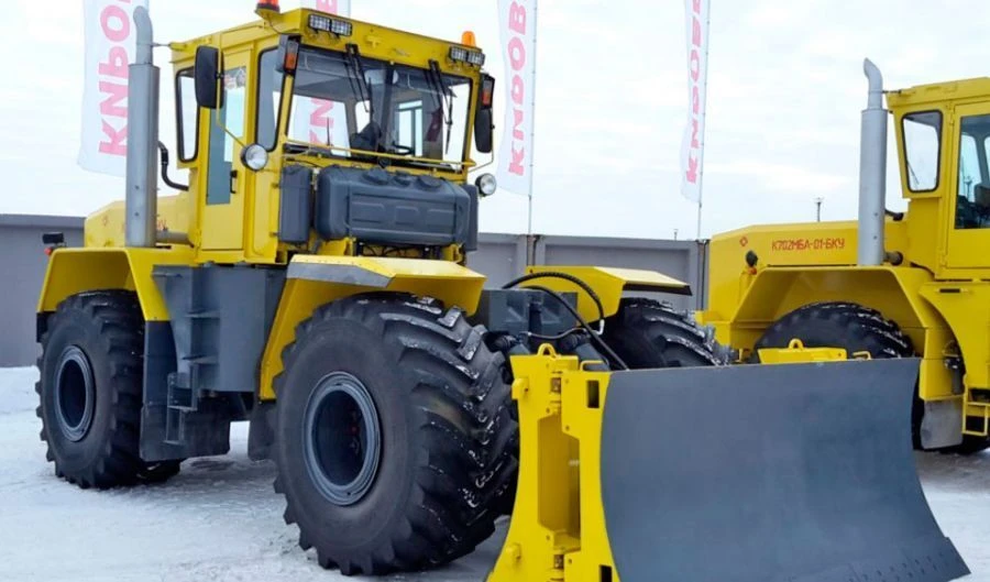 Бульдозер колёсный универсальный «Кировец» К-702МБА-01-БКУ