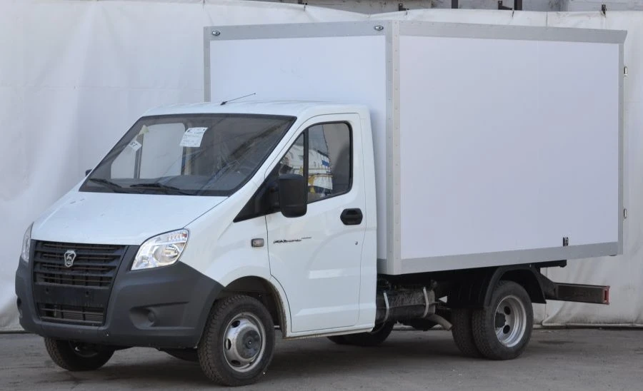 فورد نقل الطعام بمحرك مزدوج الوقود (بنزين/غاز CNG) موديل 2824N