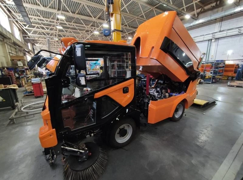 آلة التنظيف vacuum compact VKM 2020