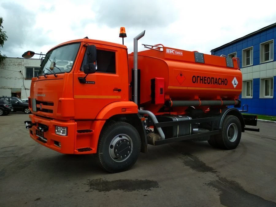 Автоцистерна АЦ-10, тип TK142010 (модификация 4693В5) на шасси КАМАЗ KAMAZ-018/2011/TRCU-2axle-102
