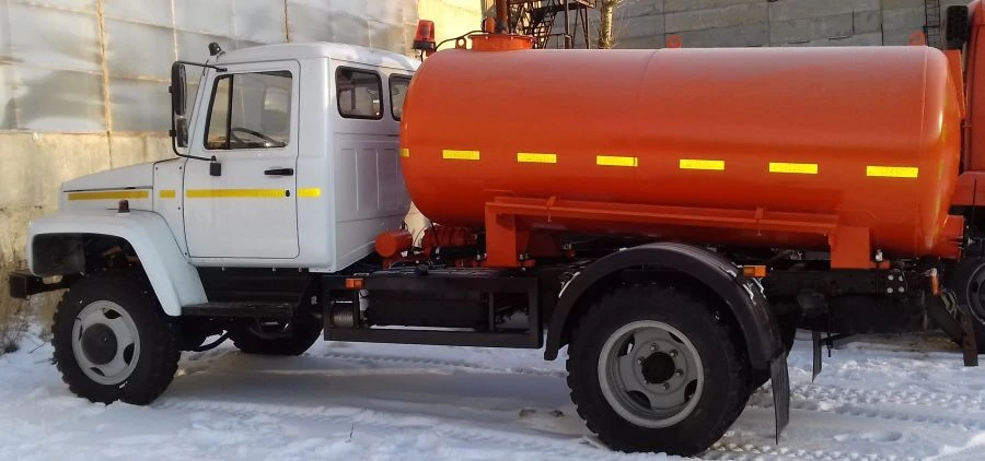 АВТОЦИСТЕРНА ЛКТ-3,8 АЦВ (4690Е4) НА ТРАНСПОРТНЫХ СРЕДСТВАХ КАТЕГОРИИ N2 С ДИЗЕЛЬНЫМ ДВИГАТЕЛЕМ, МОДИФИКАЦИИ 33086