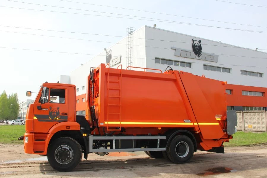 شاحنة جمع النفايات متوسطة الوزن MCT K23.01 على شاسيه كاماتز 53605-37