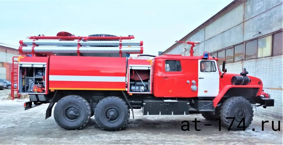 Автомобиль аэродромный пожарный АА-8,5/(30-60)(4320)