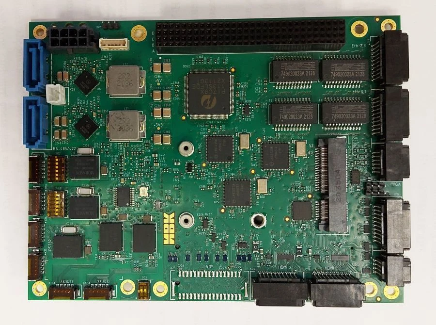 لوحة حاملة COM-E6v2 لمعالجات إلبروس