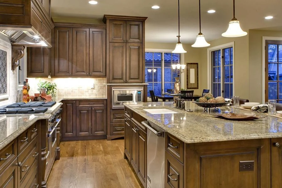 Combined Kitchen Dining Area with Cabinets