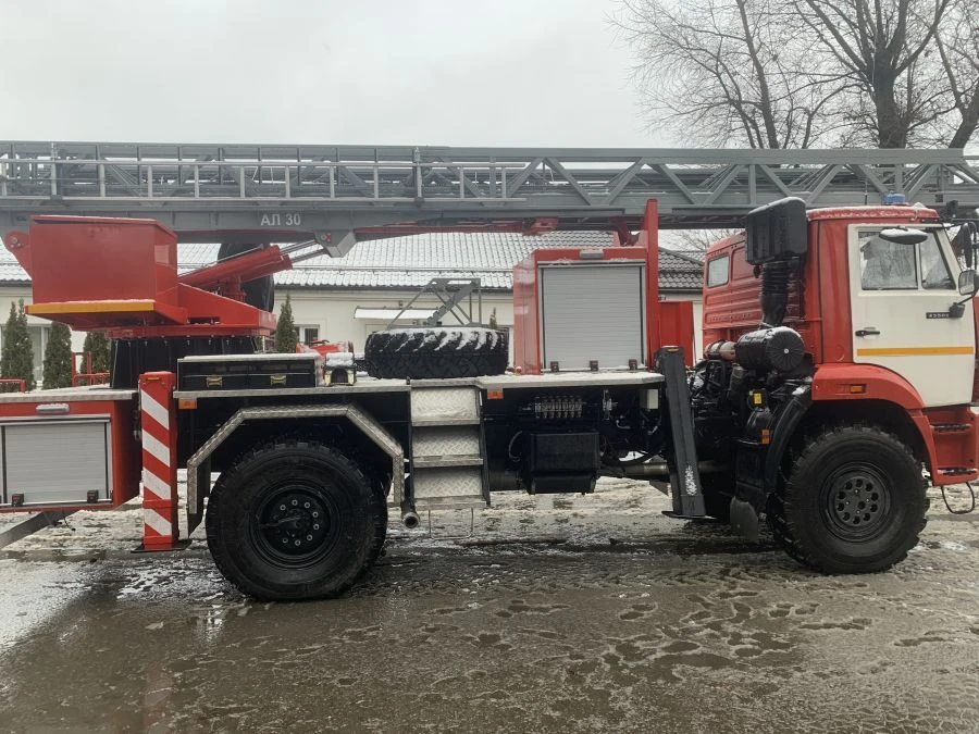 Пожарная автолестница АЛ-52 (65115) тип 434452, на базе шасси модификации 65115-А5