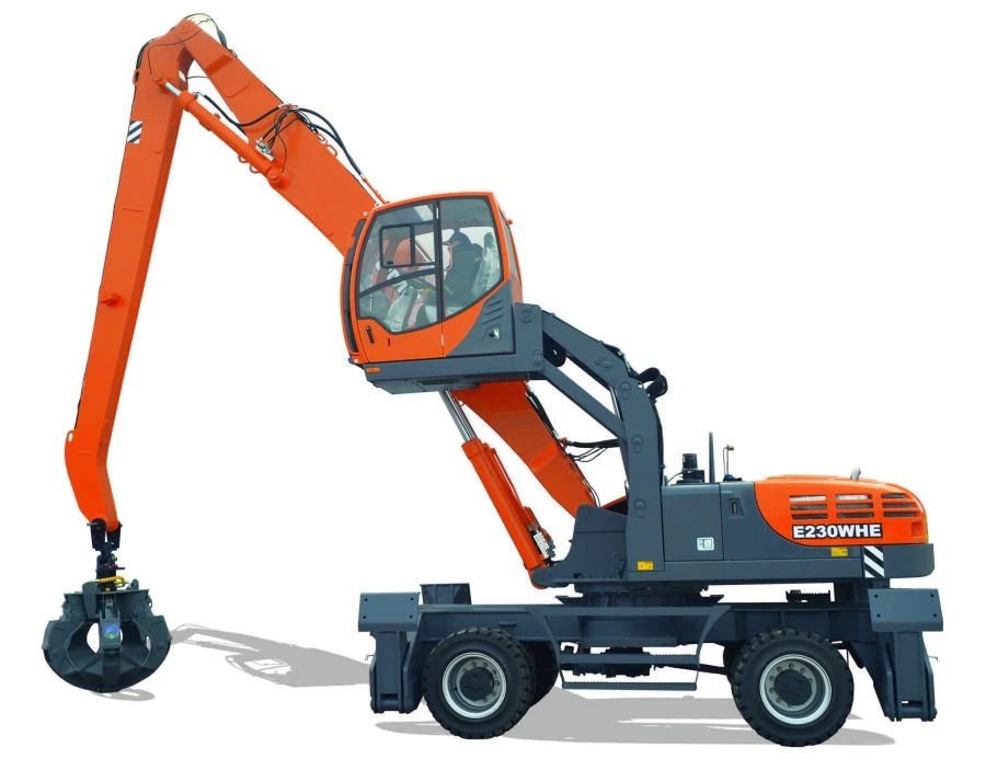 حفار عجلات E230WHE بمحرك YAMZ 53416 وذراع بطول 4700 مم