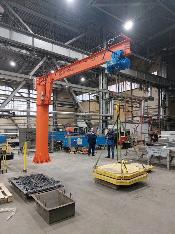 Кран консольный на колонне в общепромышленном исполнении, модель ККМ W-Q-L/H