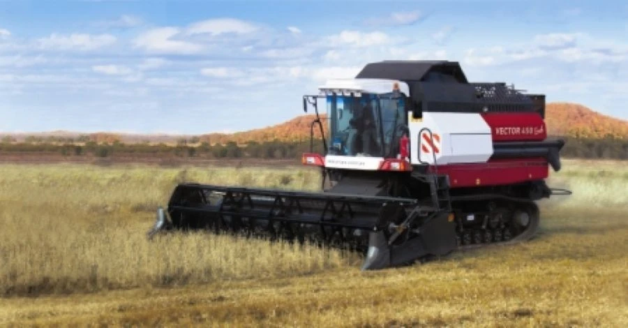 مجمع الحبوب ذاتي الدفع RSM-102 "Vector-450 Track