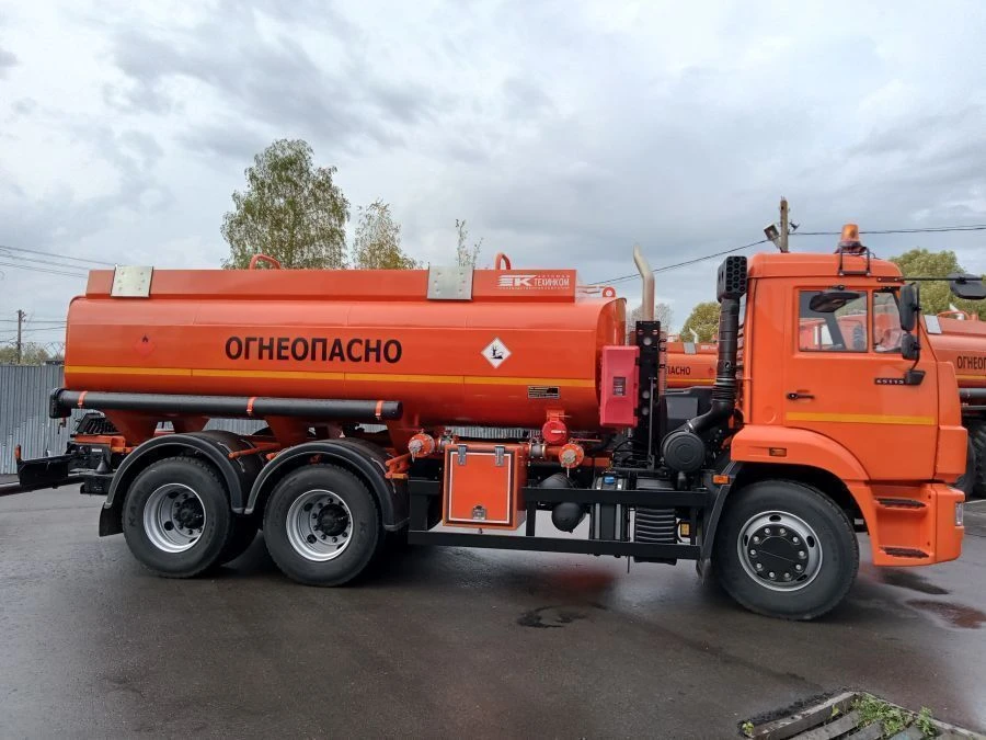 Автотопливозаправщик АТЗ-12, тип TK364010 (модификация 4693А7) на шасси КАМАЗ KAMAZ-018/2011/TRCU-3axle-102