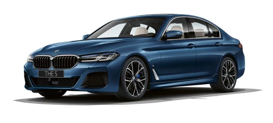 سيارة سيدان بي إم دبليو 5 سلسلة (530i xDrive)، محرك 2.0، بنزين، دفع كلي