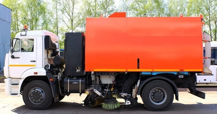 Vacuum Sweeping Machine KO-318DG for Urban Cleaning