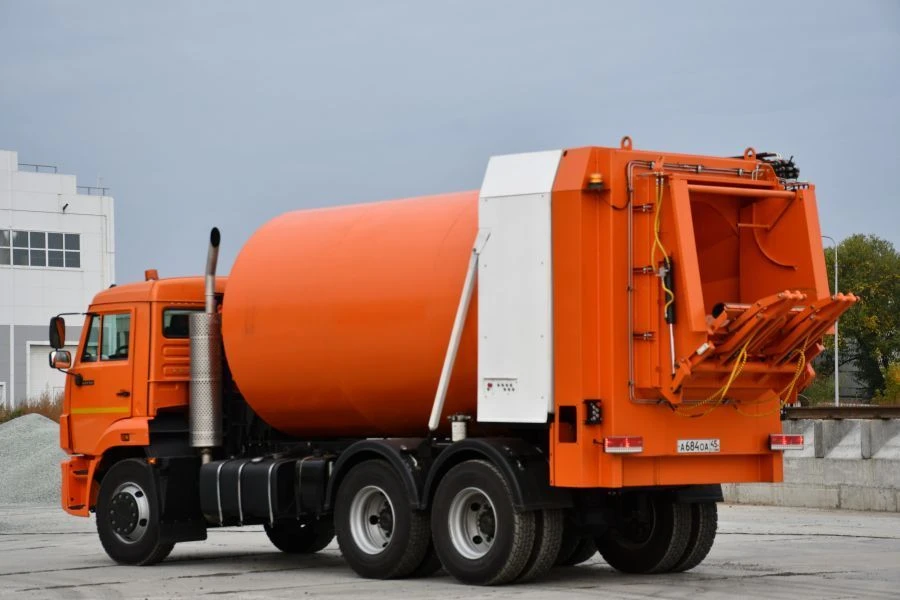 شاحنة جمع النفايات الصلبة ITM-224