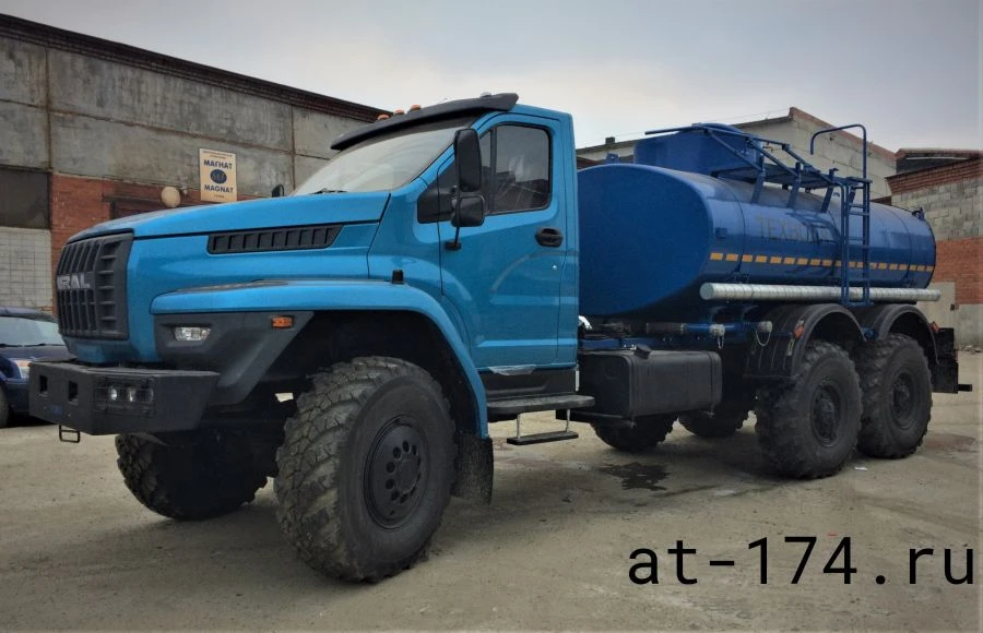 Автоцистерна на шасси Урал NEXT