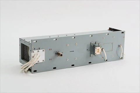 مصباح الموجة المستمرة UV-395