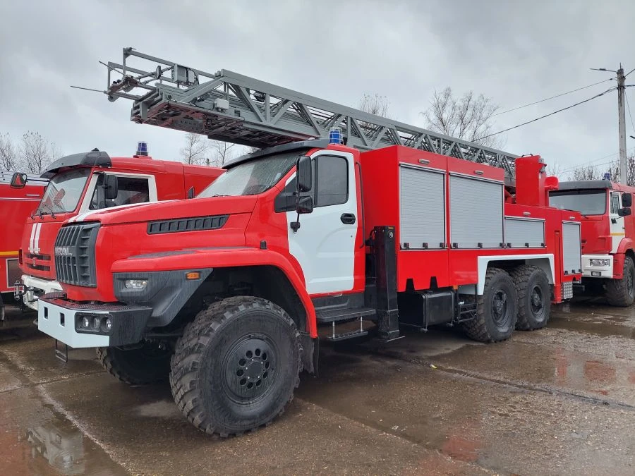 Пожарная автоцистерна с лестницей АЦЛ 3,0-40-24 (4320) тип 4344К3, модификации 4320-1951-60, 4320-1951-62, 4320-1951-70, 4320-19