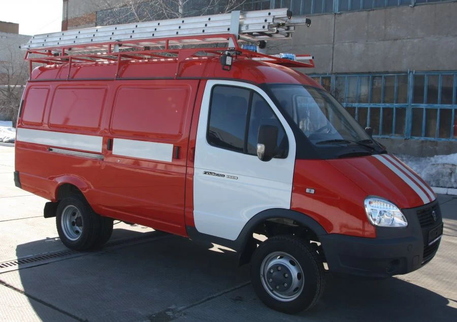 سيارة الإنقاذ الطارئة ASA على هيكل GAZ 3302