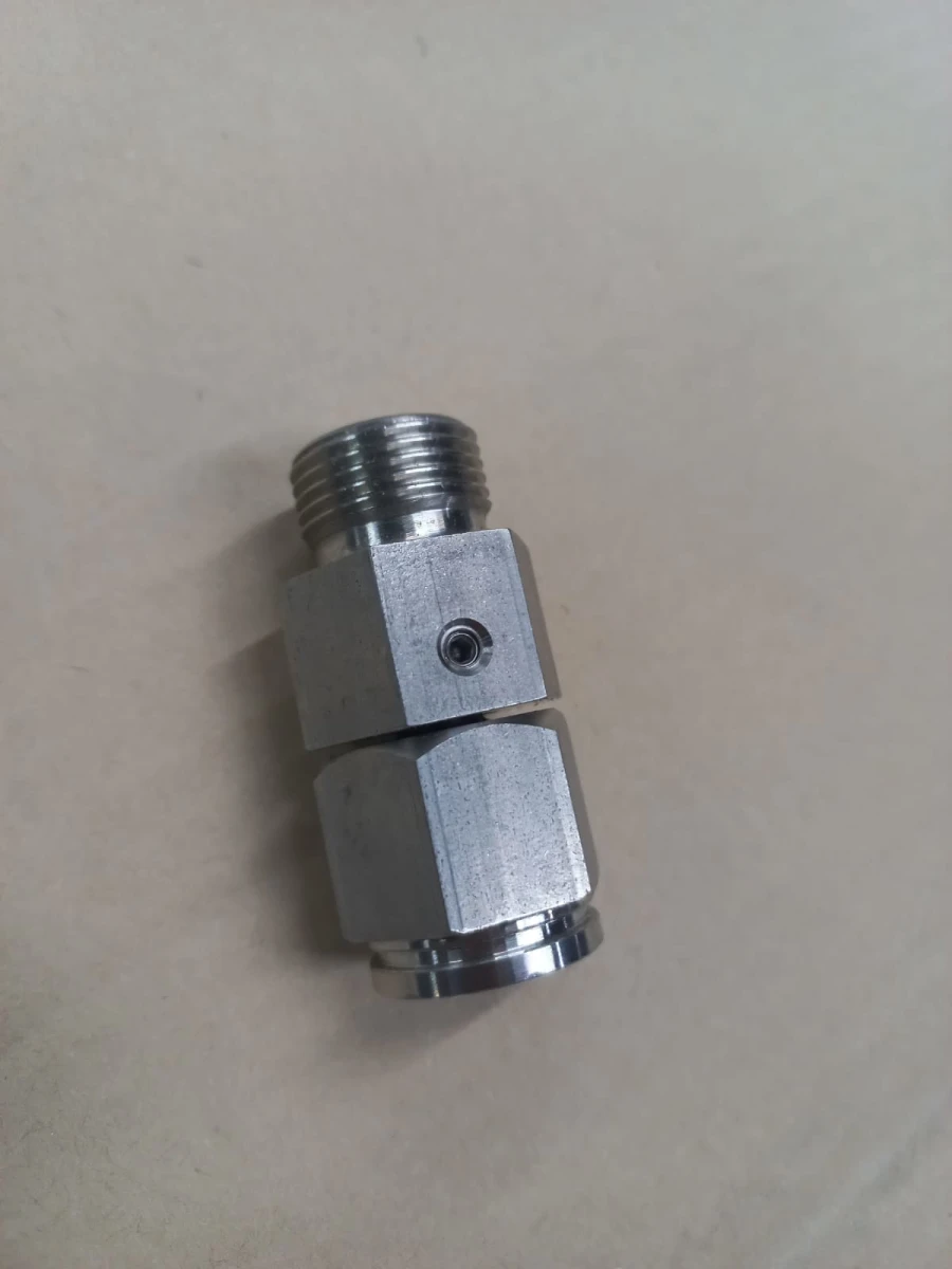 Rotating Coupling for Sprinklers in Fire Suppression Systems AFS SM-4 and SM-5
