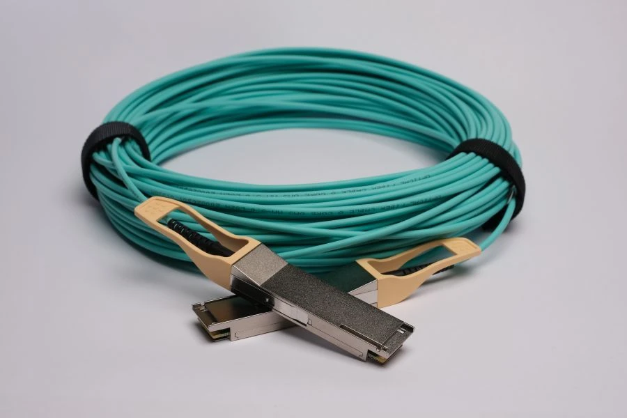 تجميعات الكابلات الضوئية النشطة (وحدات AOC) NR-SFP-25G-AOC، NR-QSFP-4SFP25G-AOC