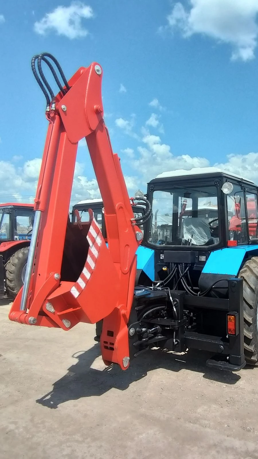 معدات الحفارات نموذج EO-2626C مع المتغيرات EO-2626C-01 و EO-2626C-02