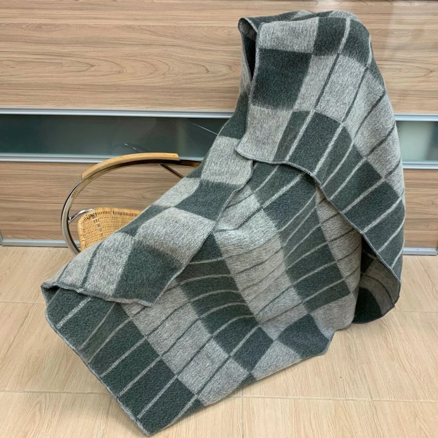 بطانية أطفال نصف صوف - موديل OШ-600/d