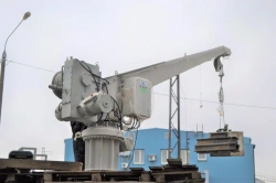 Free-Fall Lifeboat Release and Retrieval System