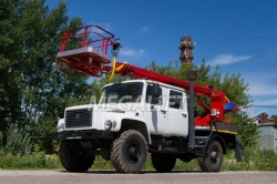 Self-Propelled Boom Lift PSS-131.18E with Metal Box Section Boom