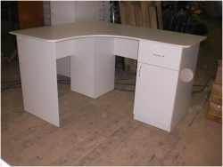 Office Desk SK 1/01 U - Durable and Functional Workspace