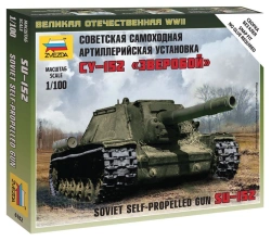 Soviet Tank Destroyer ISU-152 "Zveroboy" Model Kit